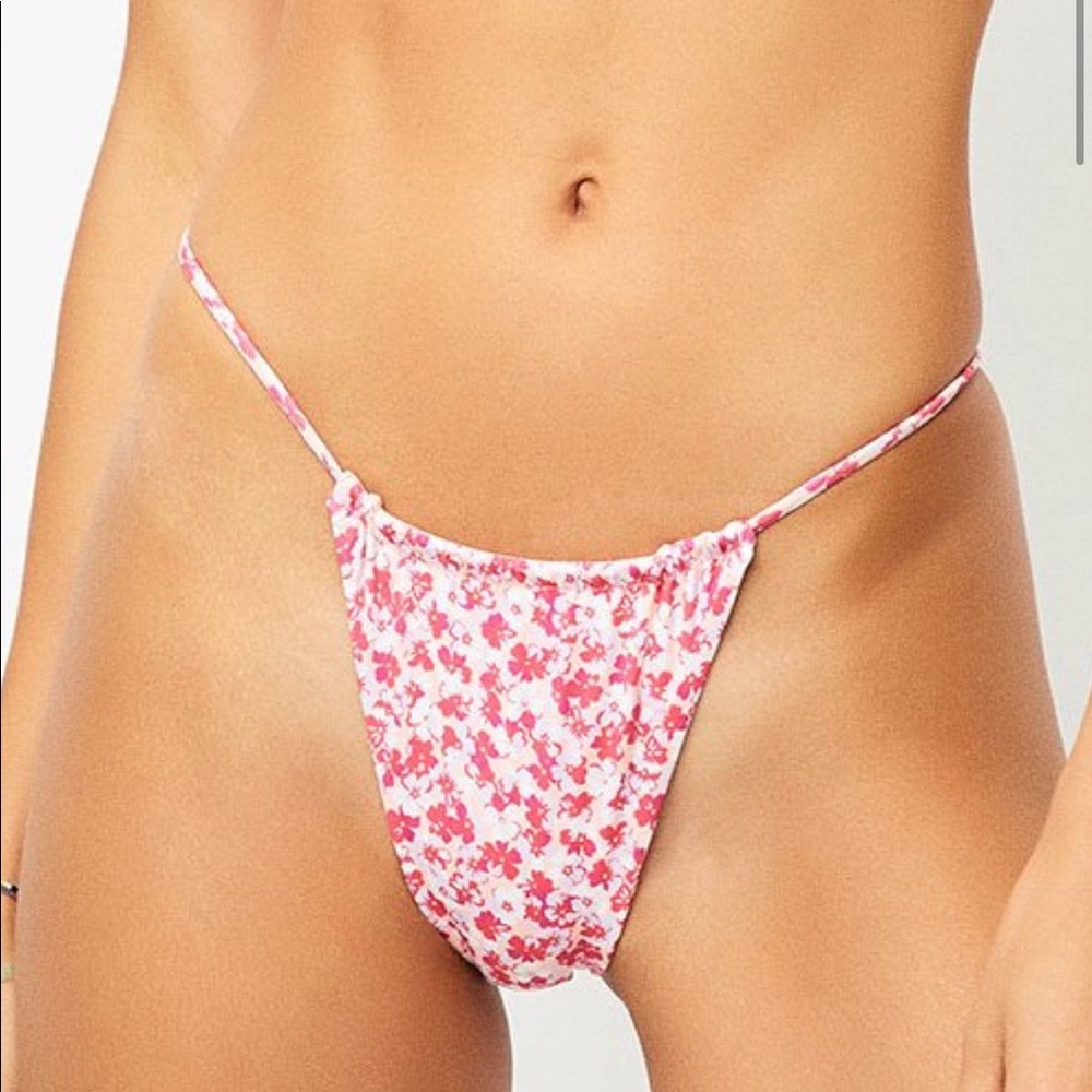 Francesca bottoms-Delia Frankies bikinis